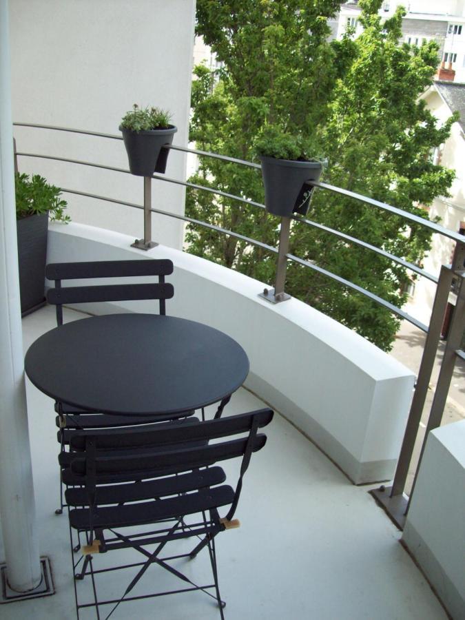 T2 Avec Box Proche Graslin Apartamento Nantes Exterior foto